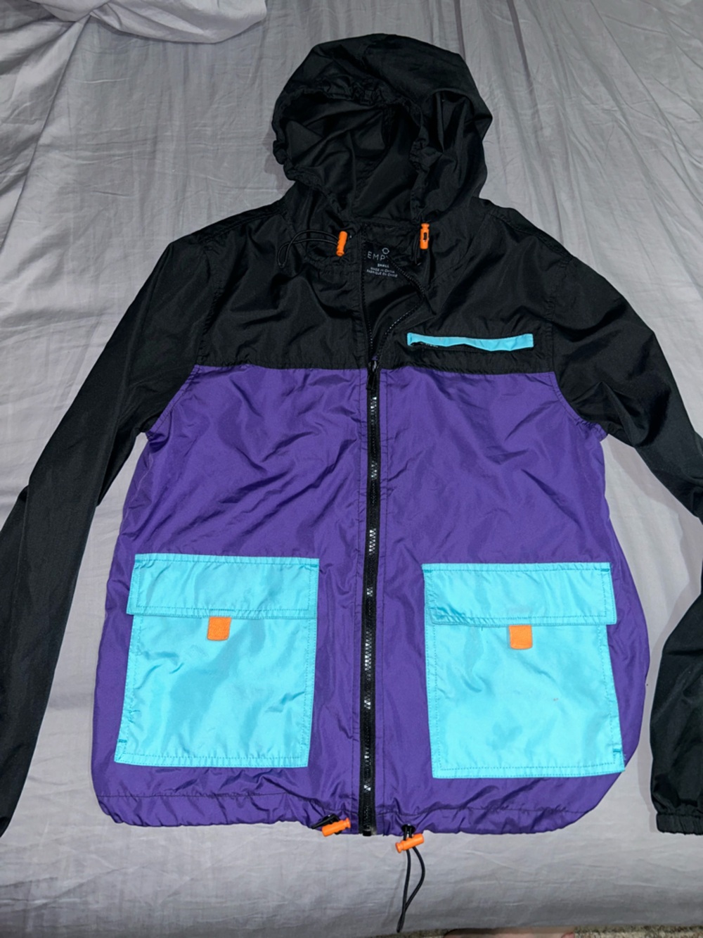 Women's Size Small Empyre Retro Style Windbreaker Jacket with Pockets